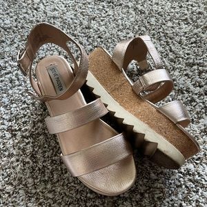 Steve Madden Kirsten Platform Sandals - Rose Gold